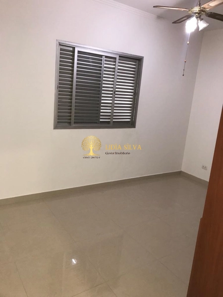 Sobrado Espaçoso à Venda na Vila Gumercindo: 11ª foto da galeria de imagens do imóvel