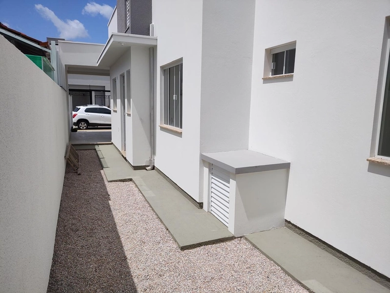 CASA À VENDA EM TIJUCAS: 8ª foto da galeria de imagens do imóvel