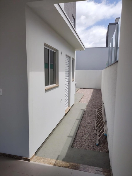 CASA À VENDA EM TIJUCAS: 12ª foto da galeria de imagens do imóvel