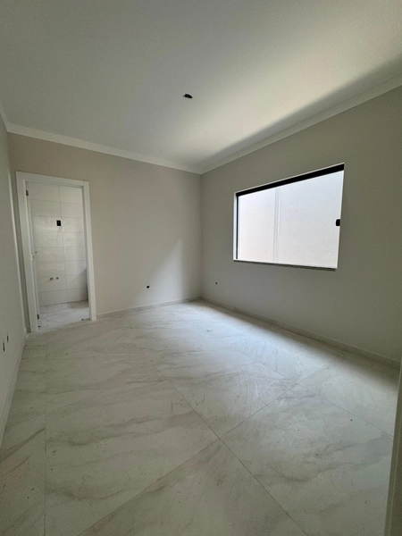 CASA À VENDA EM TIJUCAS: 2ª foto da galeria de imagens do imóvel
