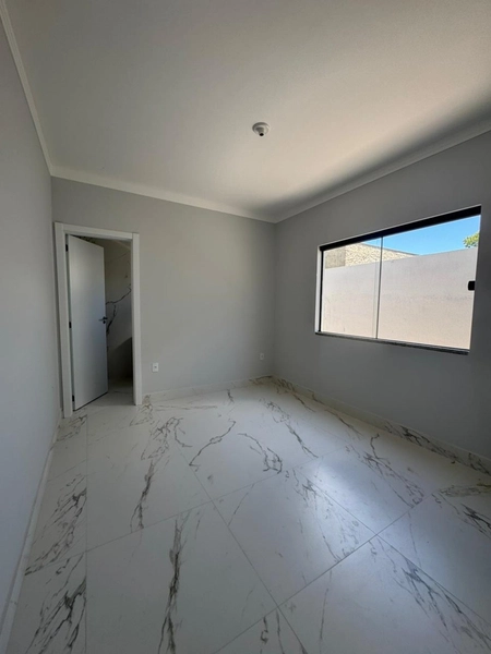 CASA À VENDA NO BAIRRO AREIAS: 3ª foto da galeria de imagens do imóvel