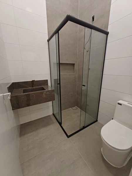 CASA COM 3 DORMITORIOS À VENDA EM TIJUCAS: 4ª foto da galeria de imagens do imóvel