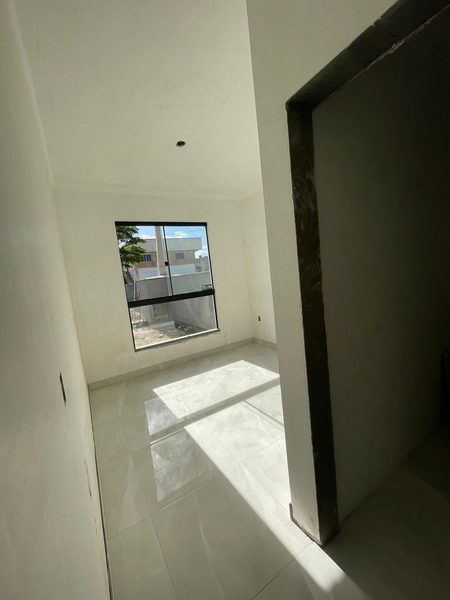 CASA À VENDA EM CANELINHA-SC: 2ª foto da galeria de imagens do imóvel