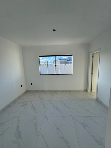 CASA DE ESQUINA DISPONIVEL À VENDA: 8ª foto da galeria de imagens do imóvel