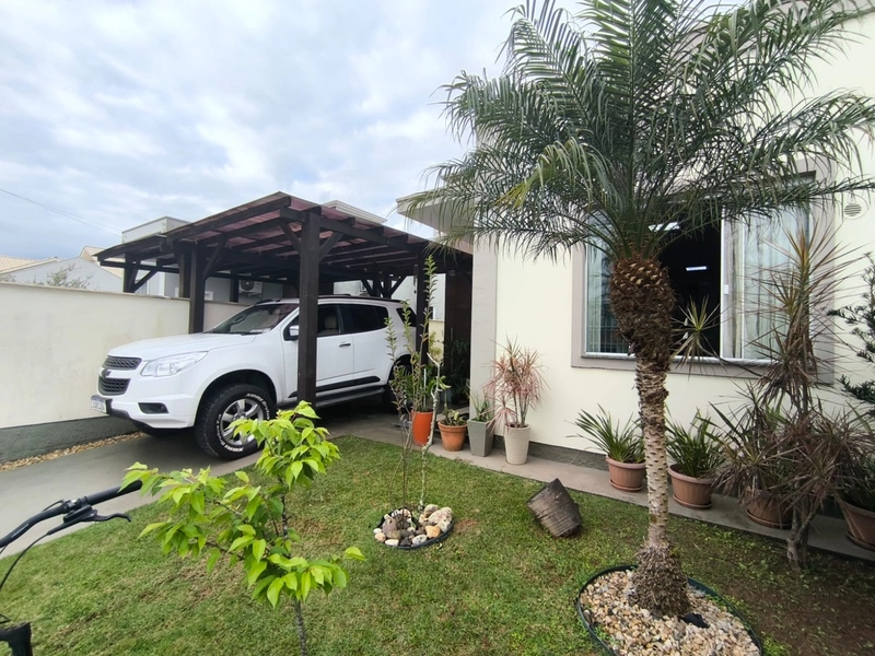 Linda casa de 3 quartos , piscina e ótima localização!: 7ª foto da galeria de imagens do imóvel