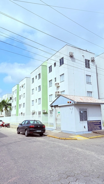 APARTAMENTO NO CENTRO DE TIJUCAS À VENDA