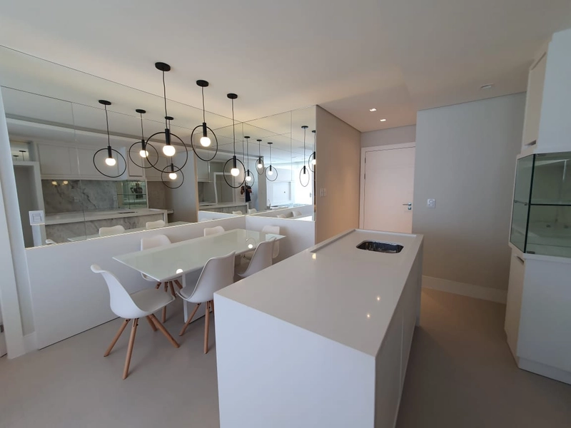 MOBILIADO E DECORADO: 1ª foto da galeria de imagens do imóvel