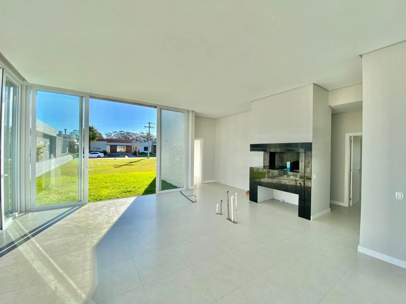 LINDA CASA 4 SUÍTES NOVA CONDOMÍNIO FECHADO DE ALTO PADRÃO POR 950 Mi: 9ª foto da galeria de imagens do imóvel