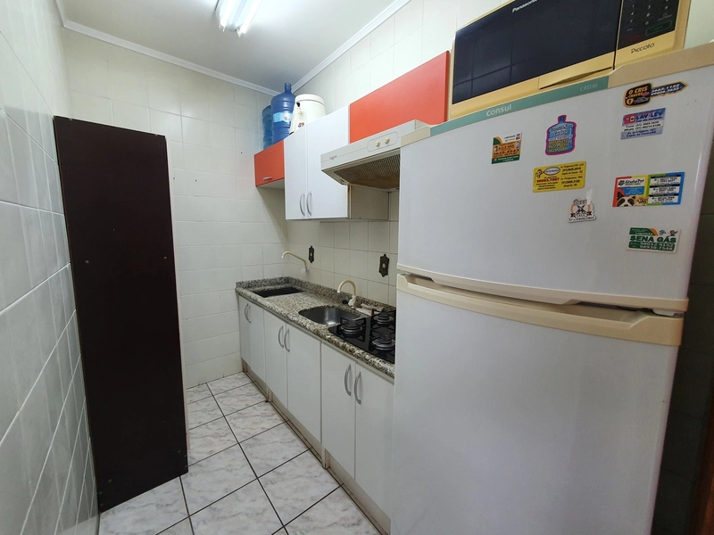 NO CENTRO DA PRAIA PERTO DE TUDO !! IMPERDÍVEL: 7ª foto da galeria de imagens do imóvel