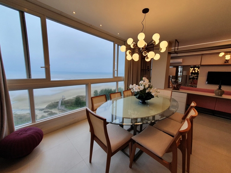 BEIRA MAR LUXUOSO IMÓVEL 4 DORMS., 254M² AREA VISTA CINEMATOGRÁFICA: 3ª foto da galeria de imagens do imóvel