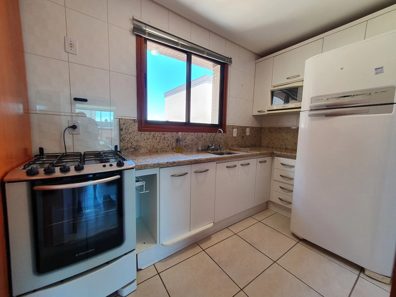 BELÍSSIMA COBERTURA 240M² ÁREA FRENTE MAR E PRAÇA BASSANI: 9ª foto da galeria de imagens do imóvel