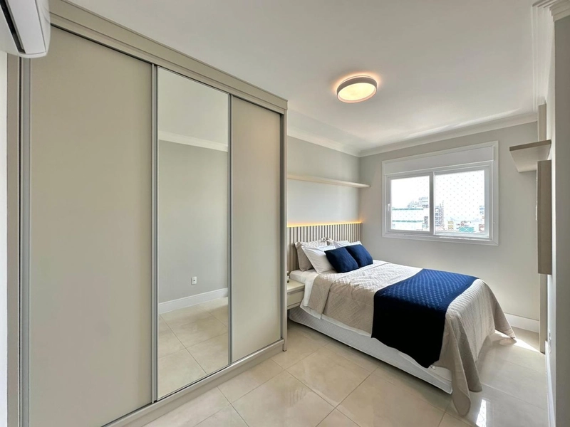 Apartamento no centro mobiliado e decorado com vista para o mar: 20ª foto da galeria de imagens do imóvel