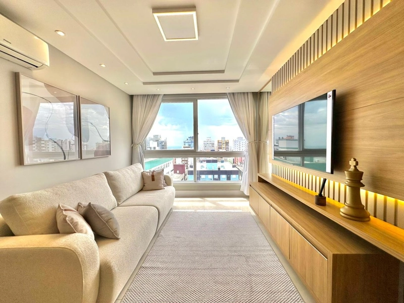 Apartamento no centro mobiliado e decorado com vista para o mar: 2ª foto da galeria de imagens do imóvel