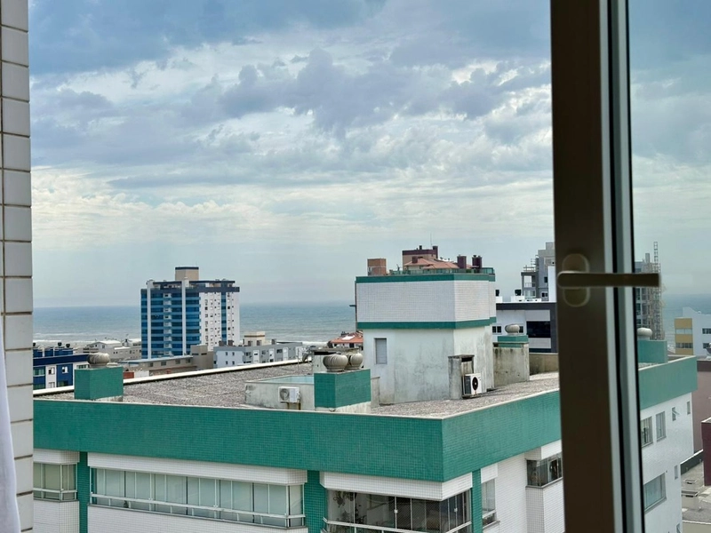 Apartamento no centro mobiliado e decorado com vista para o mar: 5ª foto da galeria de imagens do imóvel