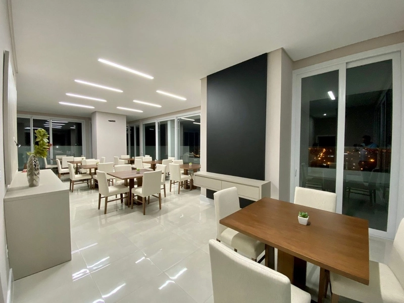 Apartamento no centro mobiliado e decorado com vista para o mar: 25ª foto da galeria de imagens do imóvel