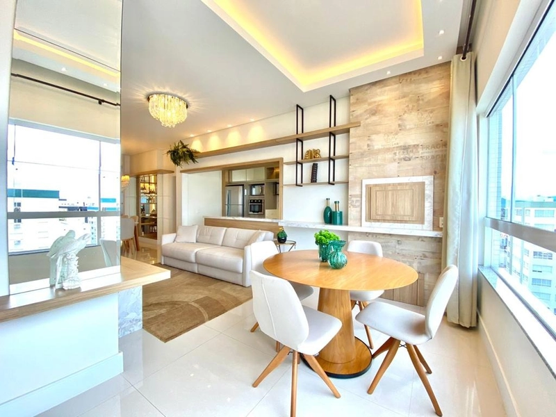 IMÓVEL ALTO LUXO 12° ANDAR DECORADO  EDIF., C/ LINDA PISCINA: 11ª foto da galeria de imagens do imóvel