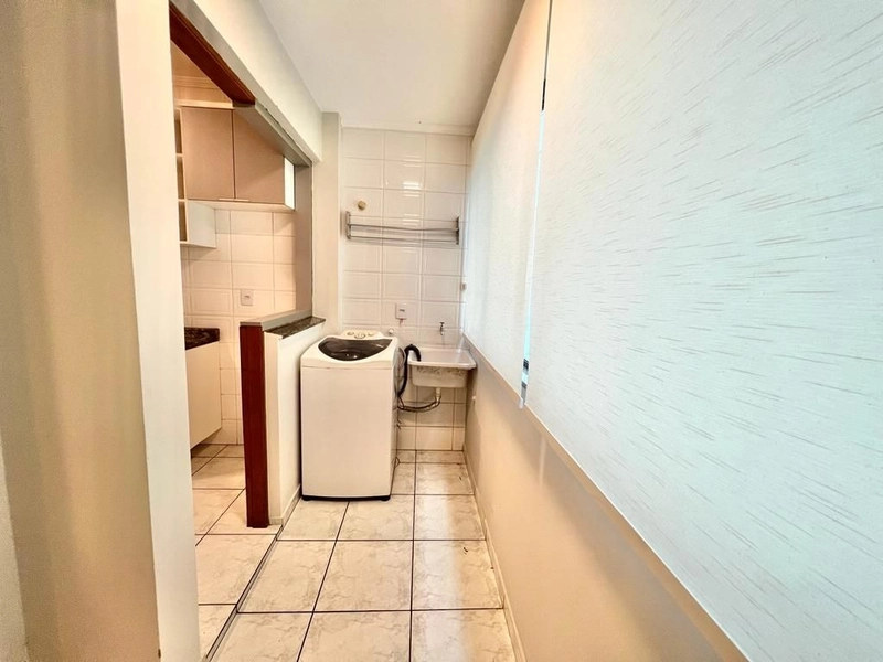 APTO DECORADO SUPER BEM LOCALIZADO JUNTO A PRAÇA BOIANOVISKI: 6ª foto da galeria de imagens do imóvel