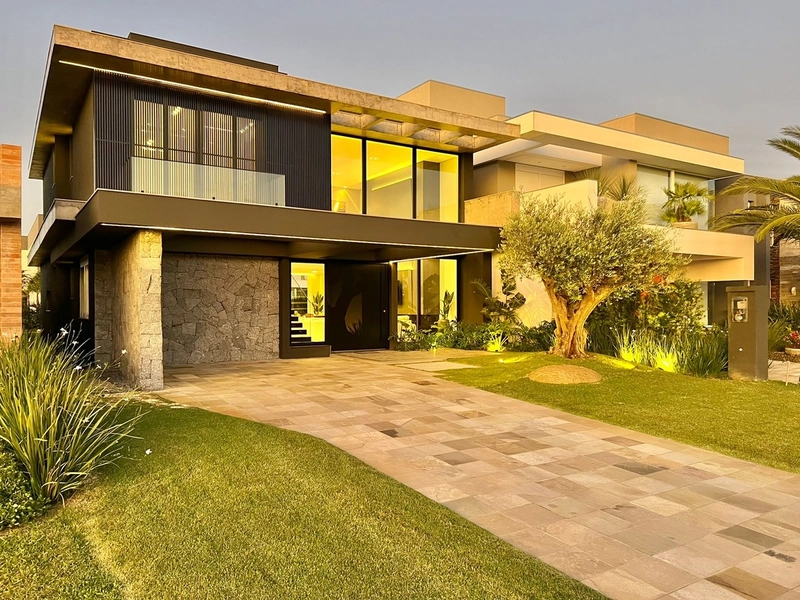 LINDA CASA DECORADA C/ PISCINA CONDOMÍNIO CAPÃO ILHAS RESORTS: 2ª foto da galeria de imagens do imóvel
