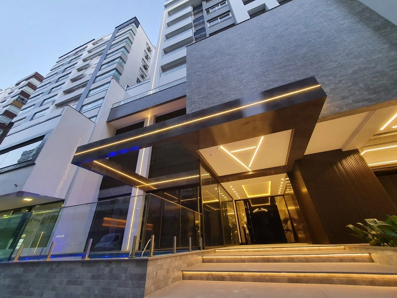 LUXUOSO !! 13° ANDAR , 3 SUÍTES , 179M², 2 VAGAS DE ESTAC.: 1ª foto da galeria de imagens do imóvel