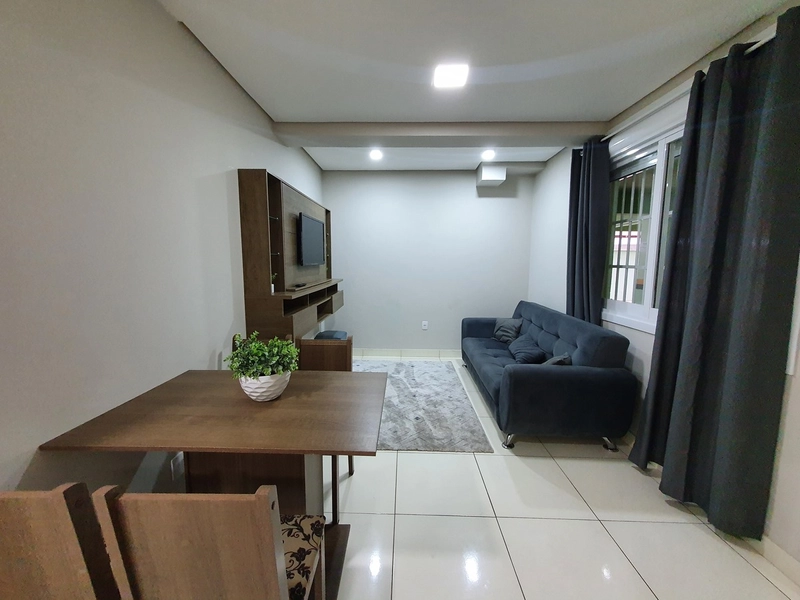 JUNTO A BEIRA MAR PRAÇA DO FAROL