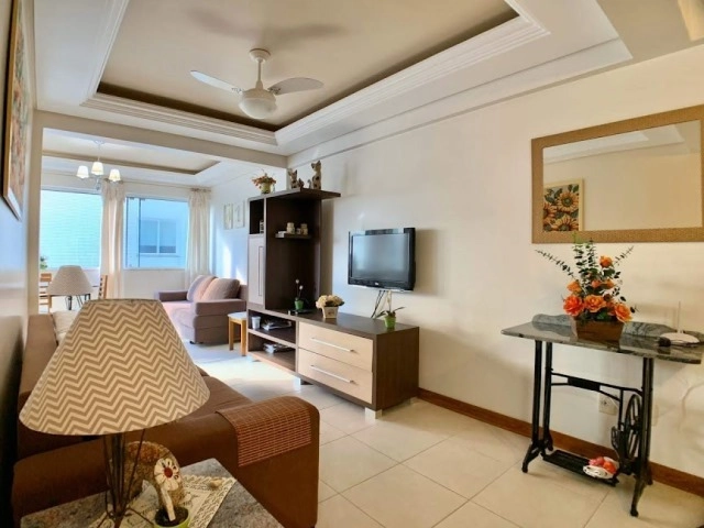 Apartamento junto a Praça Bassani: 2ª foto da galeria de imagens do imóvel