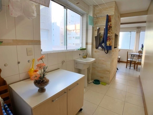Apartamento junto a Praça Bassani: 13ª foto da galeria de imagens do imóvel