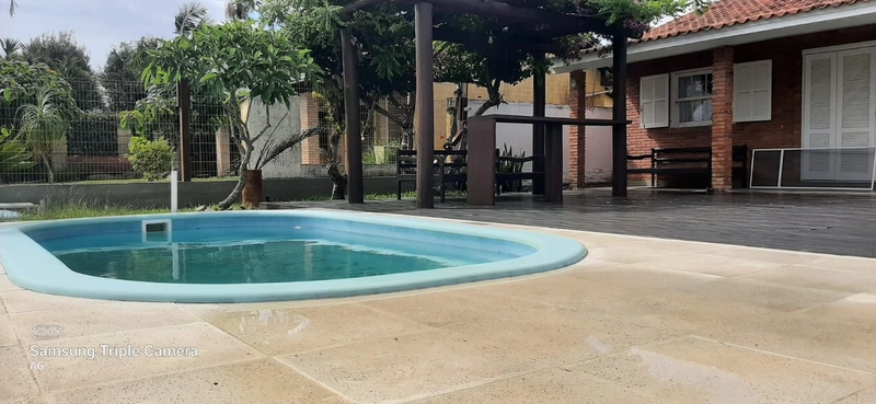 Casa em Atlântida: 17ª foto da galeria de imagens do imóvel