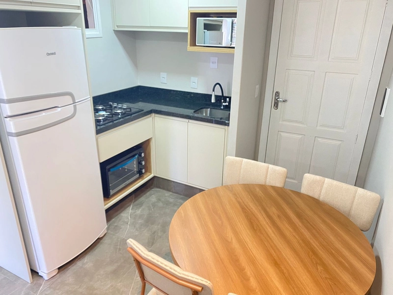 Apartamento no centro da cidade: 3ª foto da galeria de imagens do imóvel