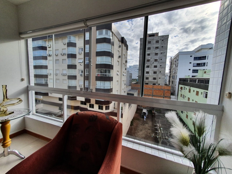 APTO DE FRENTE SUPER BEM LOCALIZADO MAR E PRAÇA BOIANOVISKI: 8ª foto da galeria de imagens do imóvel