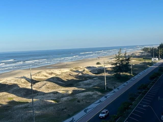 NA BEIRA MAR: 17ª foto da galeria de imagens do imóvel