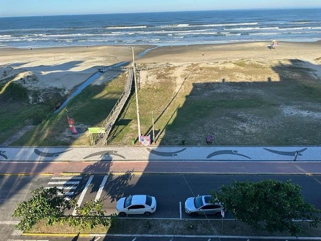 NA BEIRA MAR: 30ª foto da galeria de imagens do imóvel