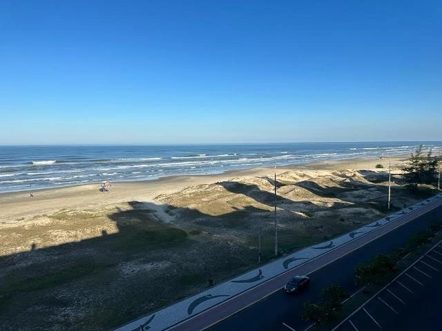 NA BEIRA MAR: 13ª foto da galeria de imagens do imóvel