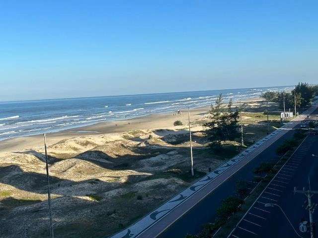 NA BEIRA MAR: 18ª foto da galeria de imagens do imóvel
