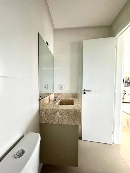 VISTA LIBERADA EM PRÉDIO NOVO: 12ª foto da galeria de imagens do imóvel