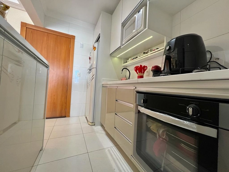 APARTAMENTO A TRÊS QUADRAS DO MAR.: 9ª foto da galeria de imagens do imóvel