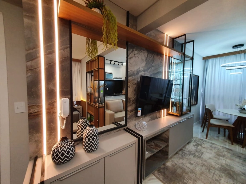 APTO NOVO DECORADO !! ÓTIMA LOCALIZAÇÃO JUNTO A PRAÇA BOIANOVISKI: 5ª foto da galeria de imagens do imóvel