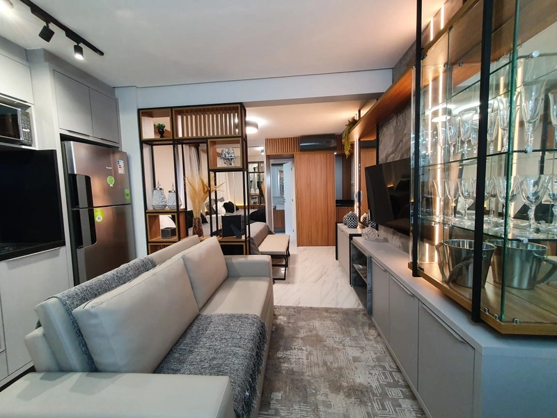 APTO NOVO DECORADO !! ÓTIMA LOCALIZAÇÃO JUNTO A PRAÇA BOIANOVISKI: 11ª foto da galeria de imagens do imóvel