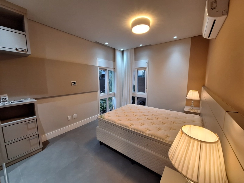 CONDOMÍNIO DE ALTO PADRÃO !! LINDA CASA BEIRA LAGO DECORADA: 29ª foto da galeria de imagens do imóvel