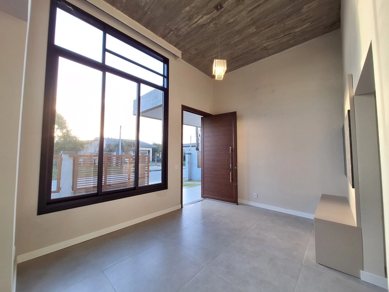 CASA NOVA !! Á VENDA: 7ª foto da galeria de imagens do imóvel