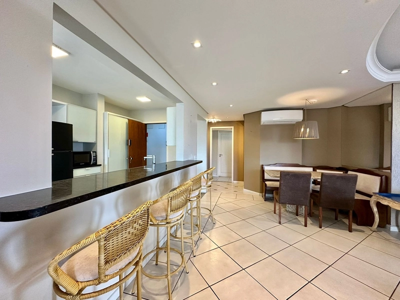 APARTAMENTO À VENDA COM VISTA PARA O MAR E PRAÇA .: 16ª foto da galeria de imagens do imóvel