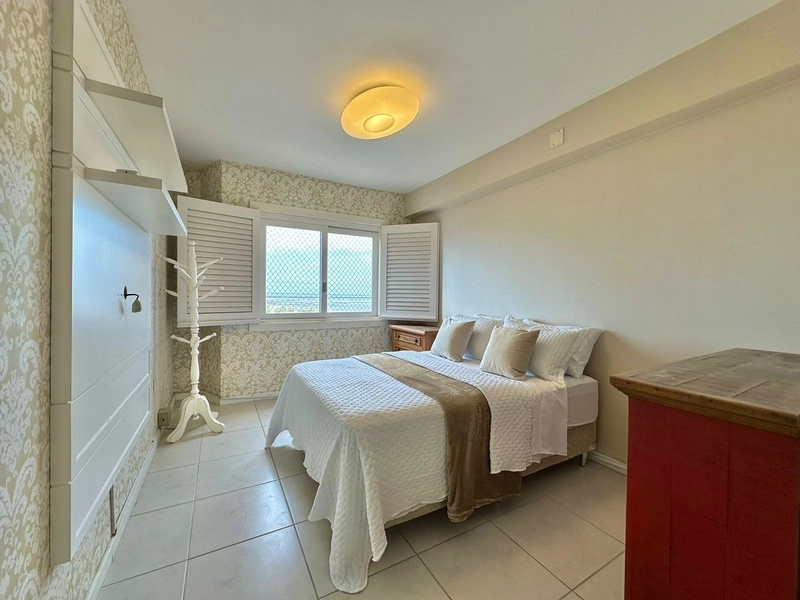 APARTAMENTO À VENDA COM VISTA PARA O MAR E PRAÇA .: 5ª foto da galeria de imagens do imóvel