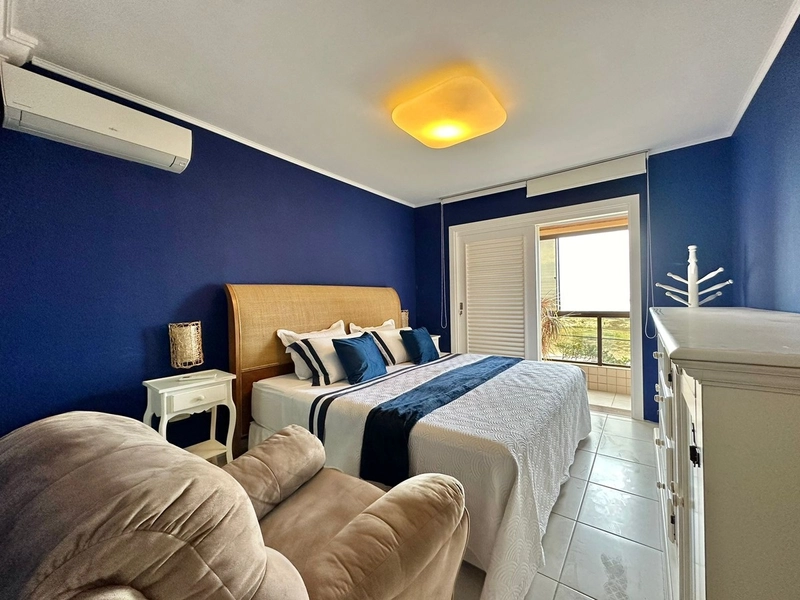 APARTAMENTO À VENDA COM VISTA PARA O MAR E PRAÇA .: 2ª foto da galeria de imagens do imóvel