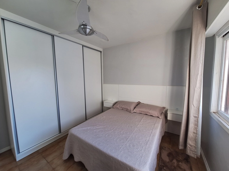 NO CENTRO DE CAPÃO JUNTO A PRAÇA BOIANOVISKI: 8ª foto da galeria de imagens do imóvel