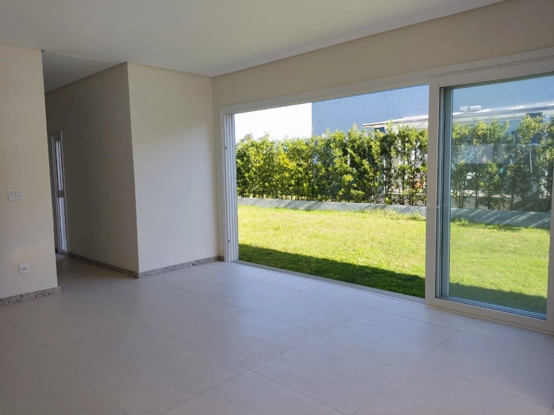 Linda Casa no Condomínio Dubai: 5ª foto da galeria de imagens do imóvel