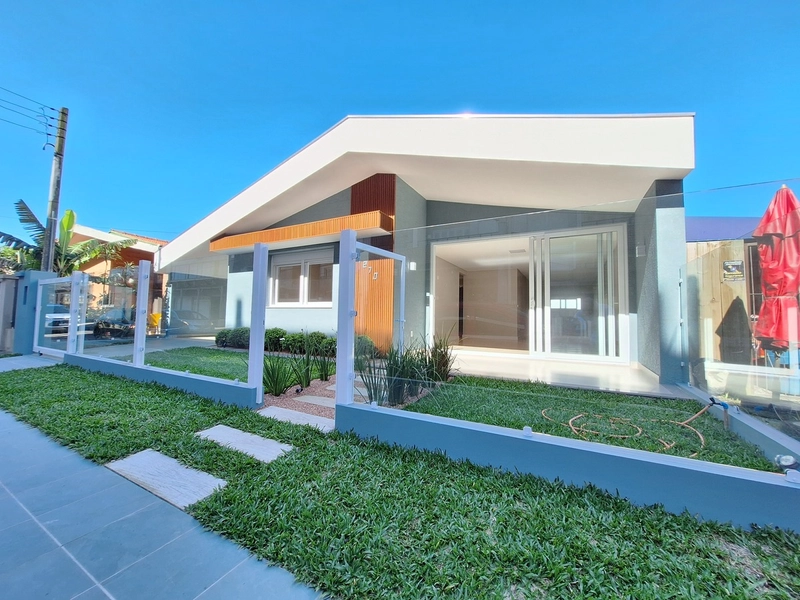 CASA NOVA !! BEIRA MAR CAPÃO: 1ª foto da galeria de imagens do imóvel