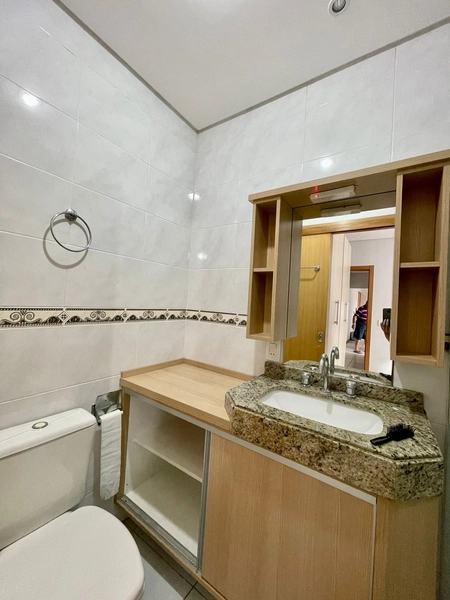 Apartamento junto ao centro da cidade: 12ª foto da galeria de imagens do imóvel