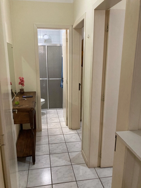 APARTAMENTO EM AVENIDA, PRÓXIMO AO MAR E À PRAÇA FLÁVIO BOIANOVSKI: 12ª foto da galeria de imagens do imóvel