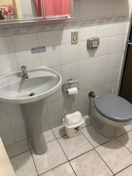 APARTAMENTO EM AVENIDA, PRÓXIMO AO MAR E À PRAÇA FLÁVIO BOIANOVSKI: 9ª foto da galeria de imagens do imóvel