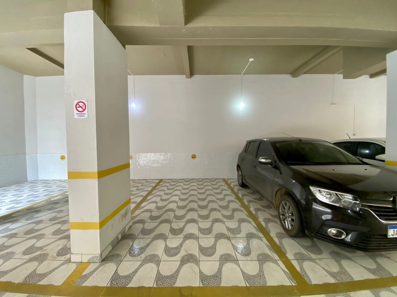 APARTAMENTO EM AVENIDA, PRÓXIMO AO MAR E À PRAÇA FLÁVIO BOIANOVSKI: 18ª foto da galeria de imagens do imóvel