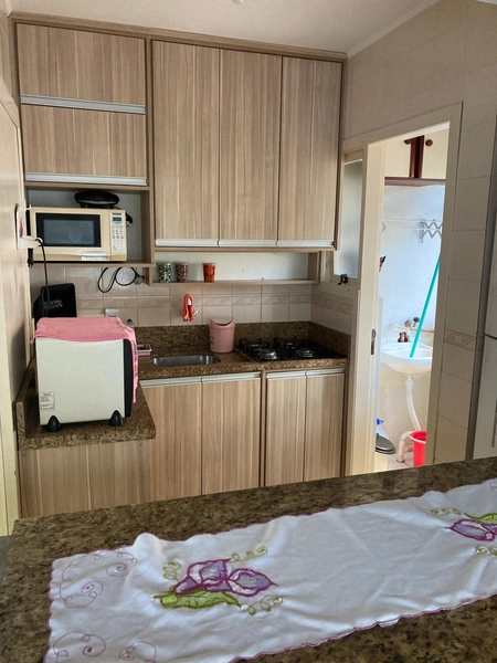 APARTAMENTO EM AVENIDA, PRÓXIMO AO MAR E À PRAÇA FLÁVIO BOIANOVSKI: 13ª foto da galeria de imagens do imóvel